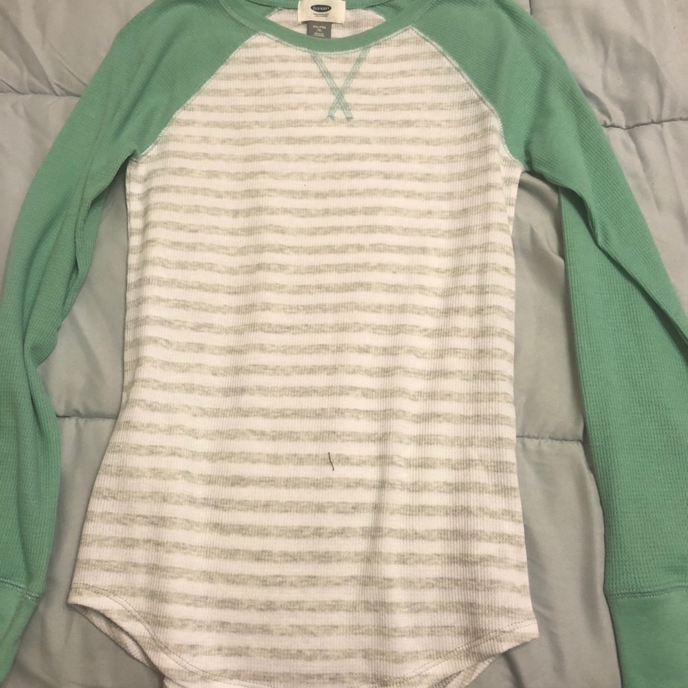 Old navy baseball tee thermal